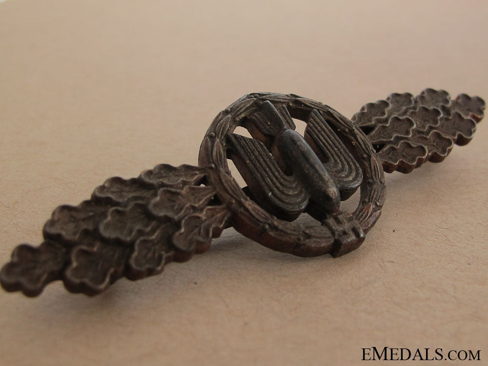 bomber_pilots_clasp–_bronze_img_7388_copy