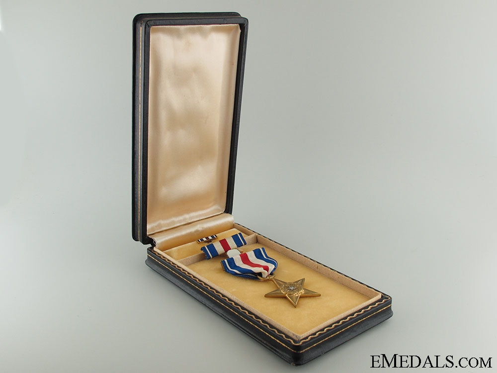 wwii_american_silver_star-_numbered&_cased_img_7990_copy