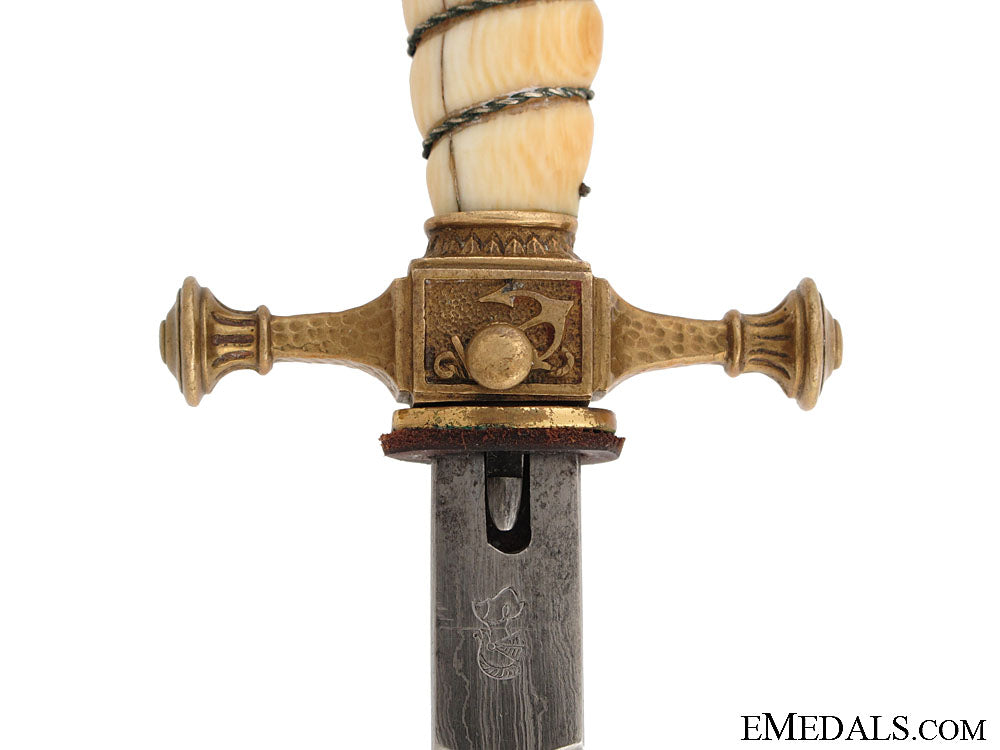navy_dagger_with_ivory_grip&_damascus_blade_img_8130_copy