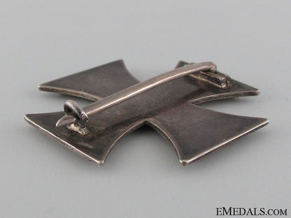 a_cased_iron_cross_first_class1914_by_wagner_img_8164_copy