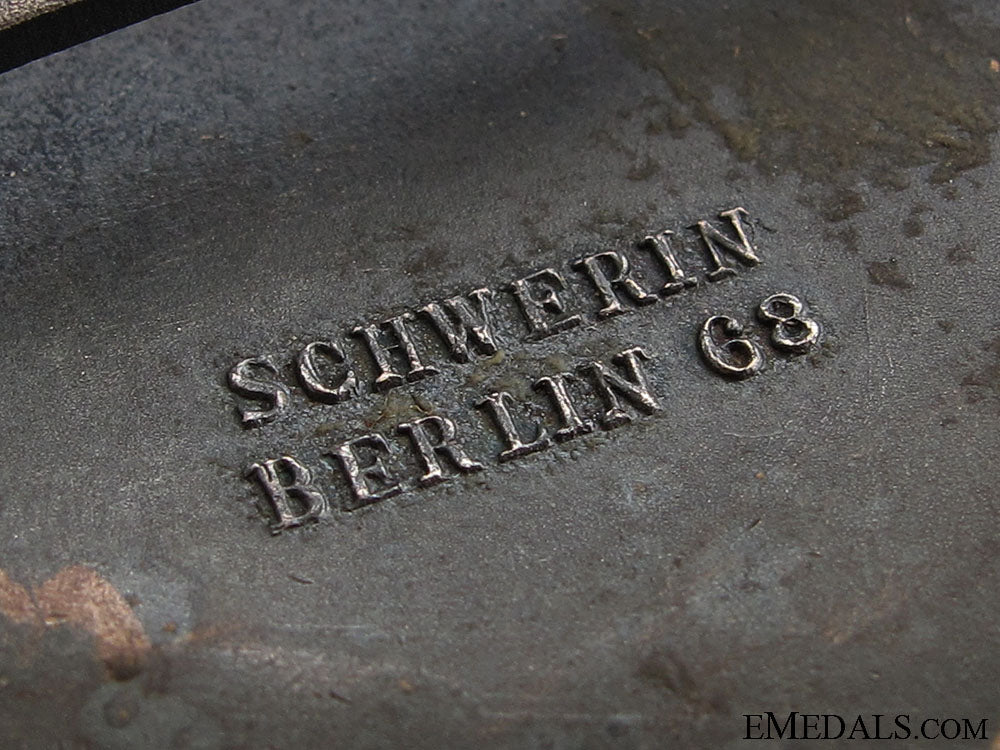 a_first_version_e-_boat_badge_by_schwerin_img_8633_copy