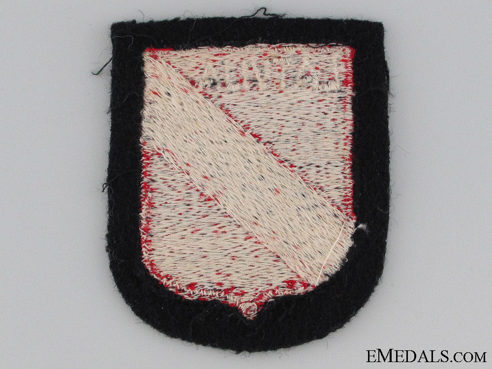 latvian_ss_volunteer_sleeve_shield_img_8638_copy.jpg52a2295ecffc0