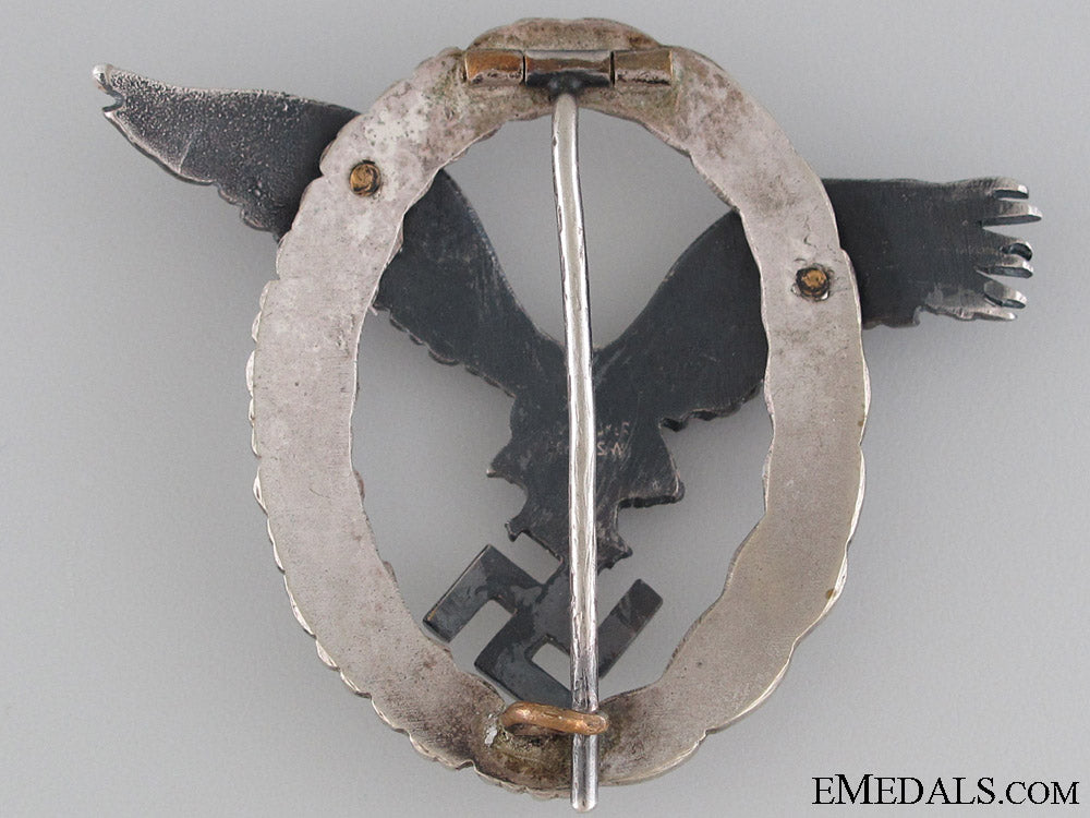 pilot’s_badge–_early_juncker(_j-1)_img_8786_copy.jpg52a249218a284