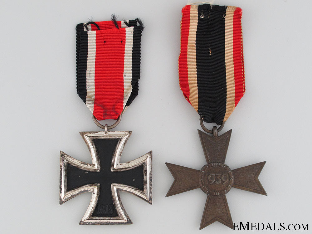 two_third_reich2_nd_class_medals_img_8893_copy.jpg526bee5590526