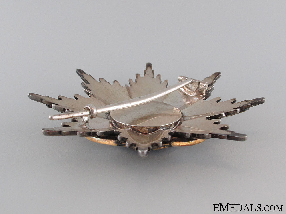 the_order_of_hohenzollern-_grand_cross_star_img_9000_copy.jpg52a352c88b00e
