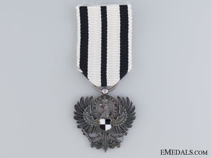 inhaber-_eagle_order_of_hohenzollern_inhaber_eagle_or_53b466366d245