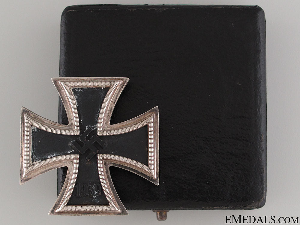 iron_cross1_st_class1939_by_zimmermann_iron_cross_1st_c_52614c1a77ed3