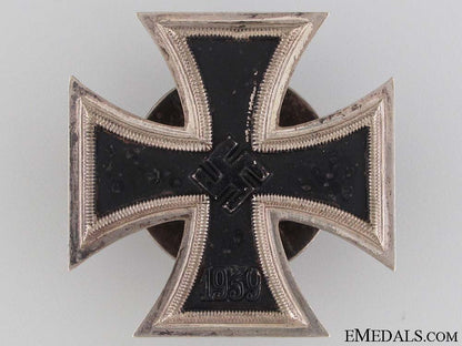 iron_cross1_st_class1939_by_schauerte&_hhfeld_iron_cross_1st_c_52bdab5ebd196