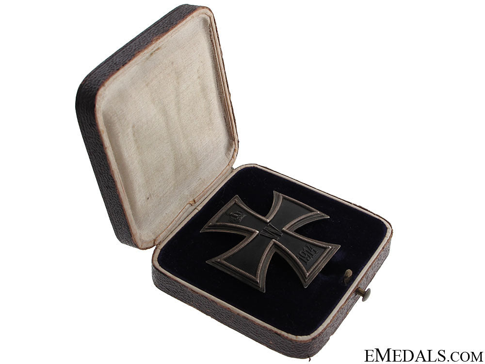iron_cross1_st._class1914–800_silver_iron_cross_1st.__513b54a33e122