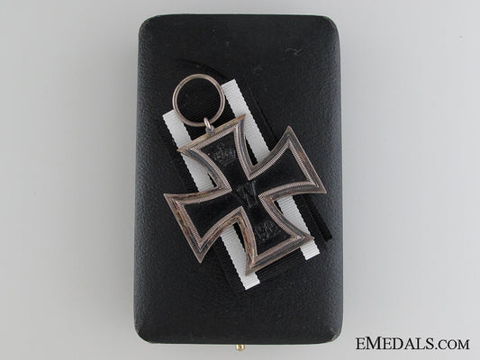 iron_cross2_nd_class1914_with_case_iron_cross_2nd_c_532b0847268a2
