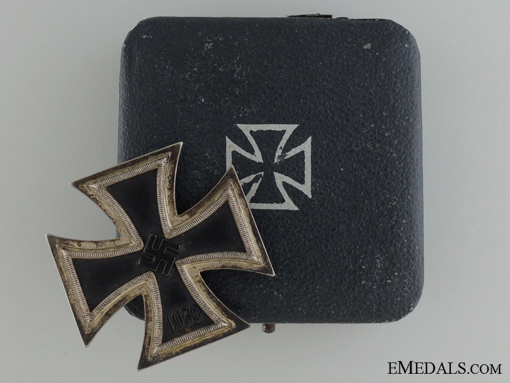 iron_cross_first_class1939;_with_case_of_issue_iron_cross_first_538f709a90bb3