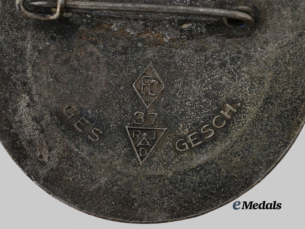 germany,_third_reich._a_mixed_lot_of_badges_e_medals__g62797_4