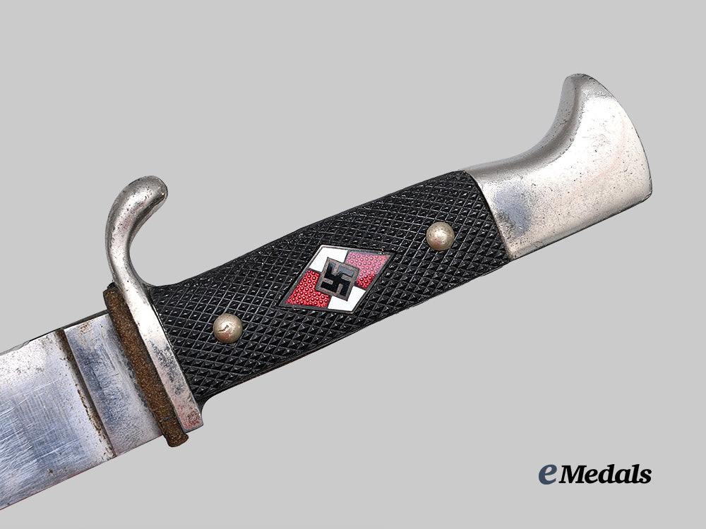 germany,_h_j._a_member’s_knife,_by_josef_hack,_c.1939_e_medals__g62898_7