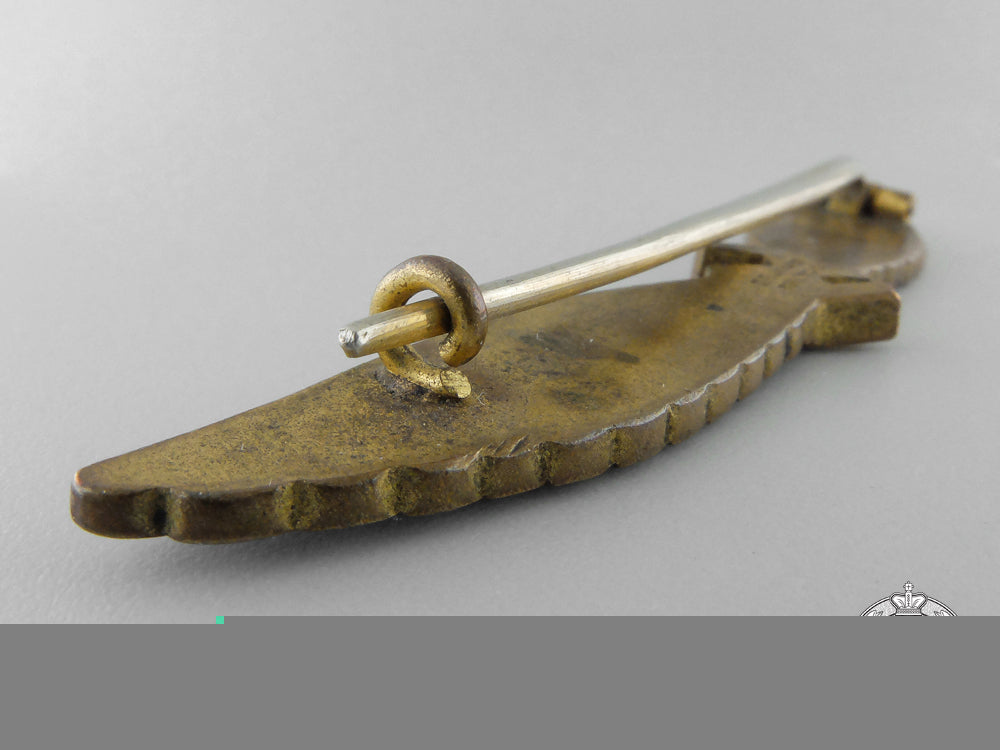 a_scarce_civilian_pilot's_badge_by_juncker_with_case_j_007_1