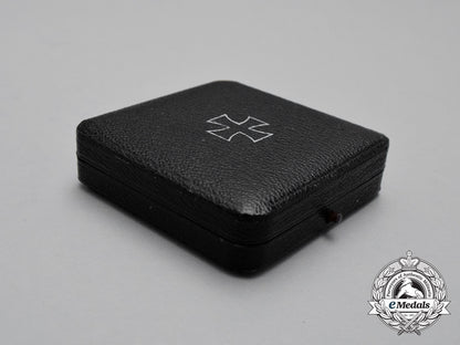 an_iron_cross1939_first_class_in_its_original_case_of_issue_j_058_1