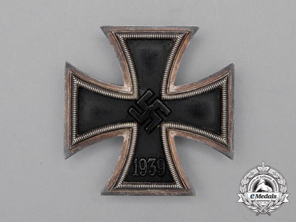 an_iron_cross1939_first_class_in_its_original_case_of_issue_j_060_1