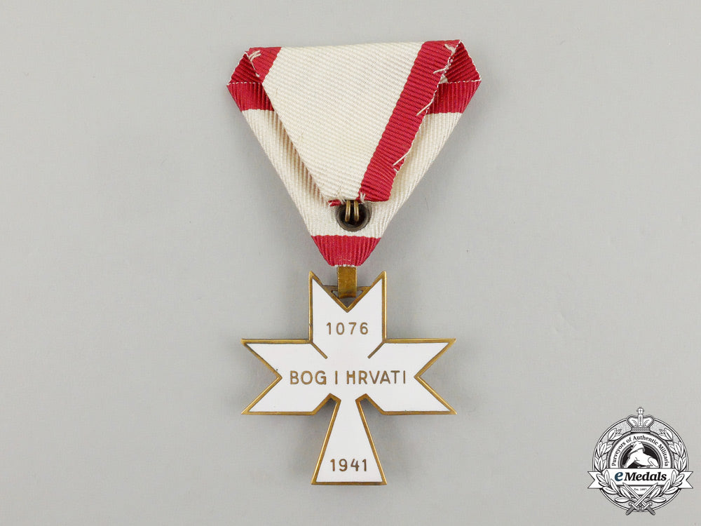 a_croatian_order_of_king_zvonimir's_crown;3_rd_class_civil_division_j_100_2