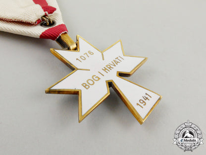 a_croatian_order_of_king_zvonimir's_crown;3_rd_class_civil_division_j_102_2