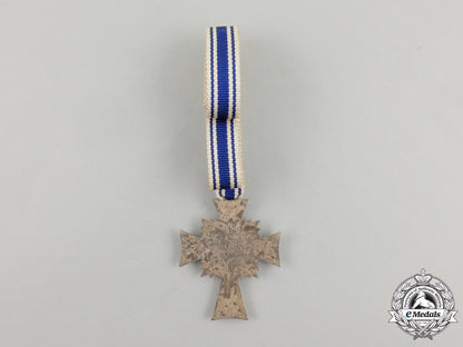 a_class_cross_of_honour_of_the_german_mother_by_ph._turk_j_153_1