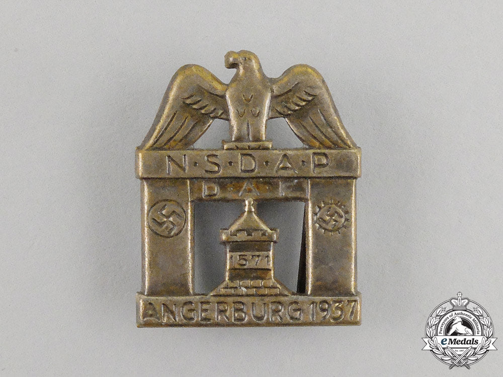 a1937_nsdap_angerburg_celebration_badge_j_185