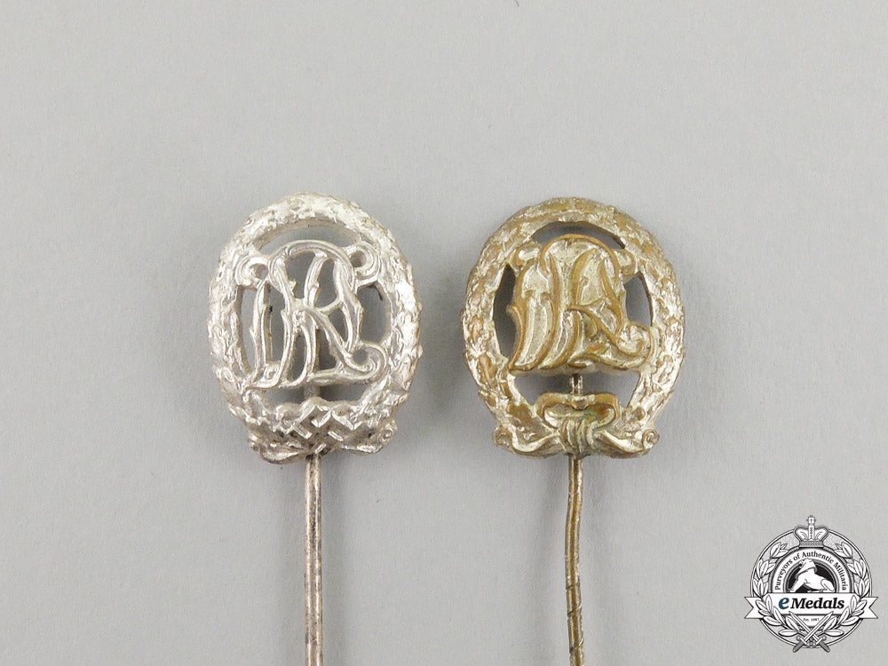 two_drl_silver_grade_sports_badge_miniature_stick_pins_j_217_2