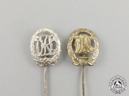 two_drl_silver_grade_sports_badge_miniature_stick_pins_j_217_2