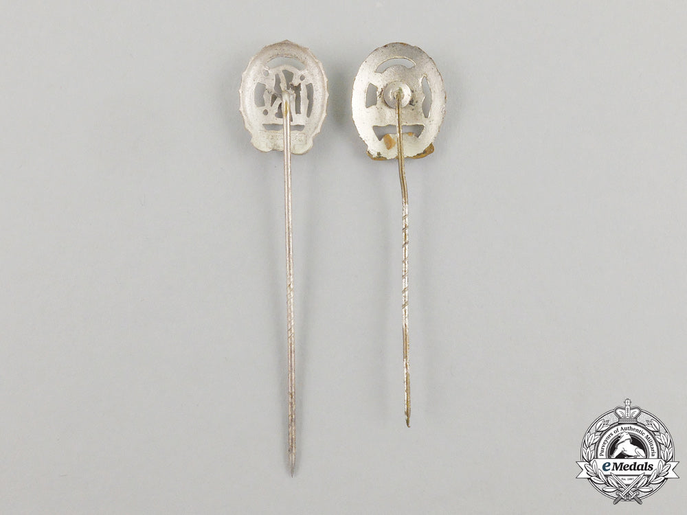 two_drl_silver_grade_sports_badge_miniature_stick_pins_j_219_2