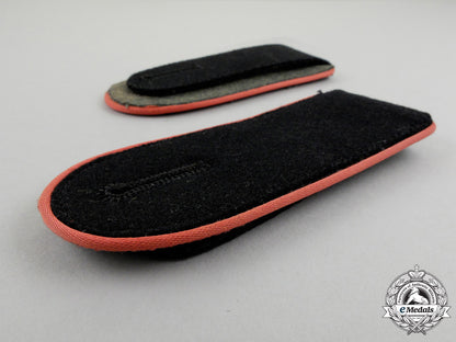 a_mint_and_unissued_matching_pair_of_waffen-_ss_panzer_em’s_shoulder_boards_j_247_2