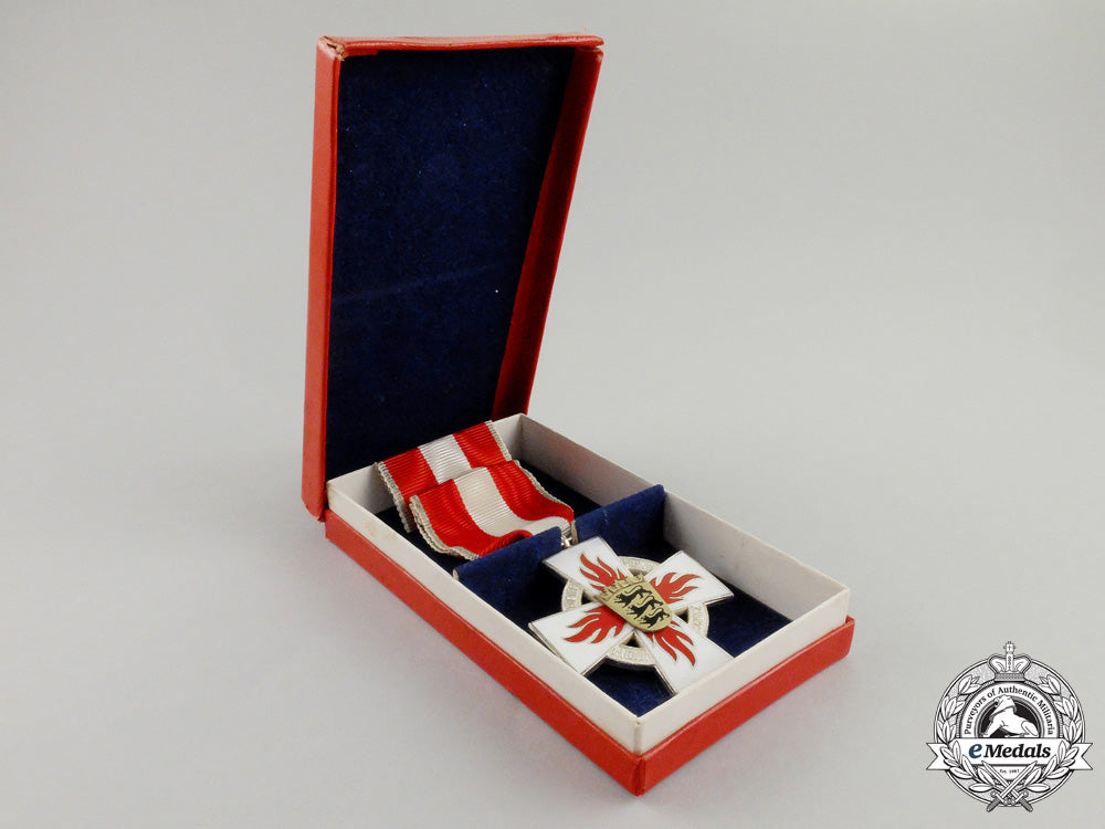 a_mint_german_cased_fire_brigade_baden-_württemberg25_year_service_cross_j_318