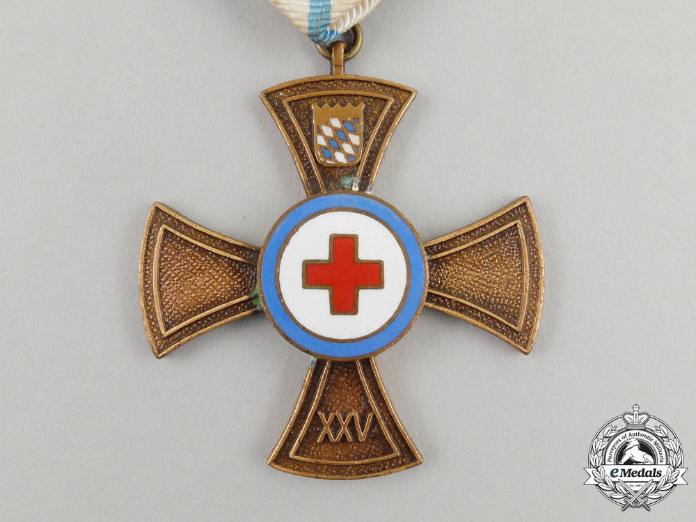 a_mint_german_bavarian_red_cross_decoration_for25_years_of_services_j_329_1
