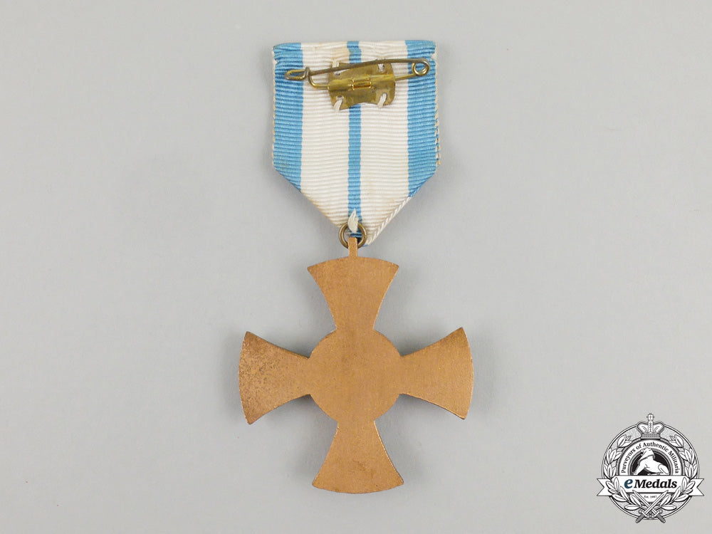 a_mint_german_bavarian_red_cross_decoration_for25_years_of_services_j_330_1