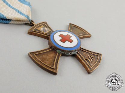 a_mint_german_bavarian_red_cross_decoration_for25_years_of_services_j_331_1