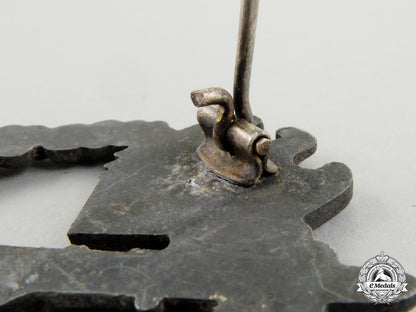 a_second_war_german_silver_grade_infantry_assault_badge_j_391_1_1