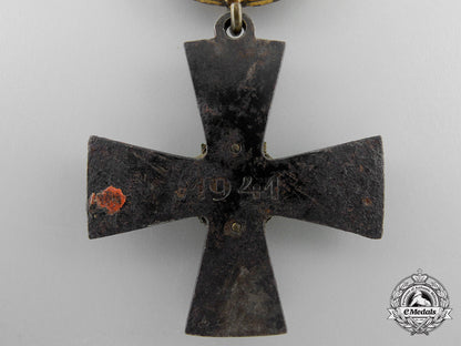 finland,_republic._an_order_of_the_cross_of_liberty,_iii_class_gold_cross1941_j_415_2