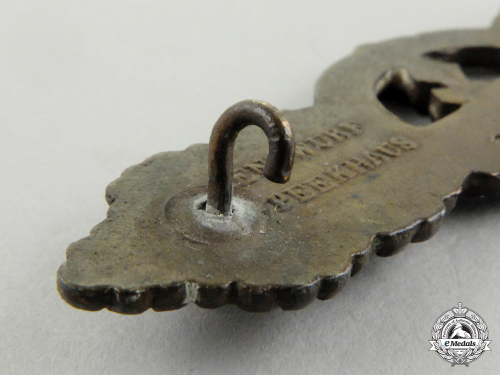 germany._a_bronze_grade_submarine_front_clasp_by_schwerin_of_berlin_j_416_1_1_1