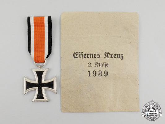 an_iron_cross1939_second_class_in_its_packet_of_issue_j_499_1