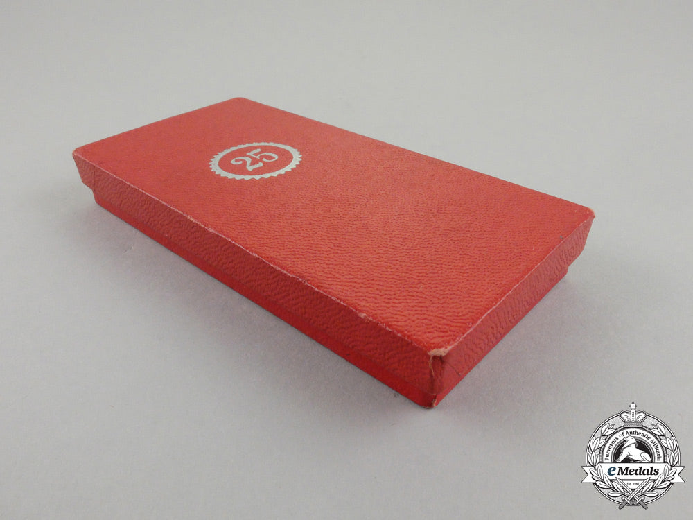 a_german25-_year_faithful_service_cross_in_its_original_case_of_issue_by_wächtler&_lange_j_604_1_1
