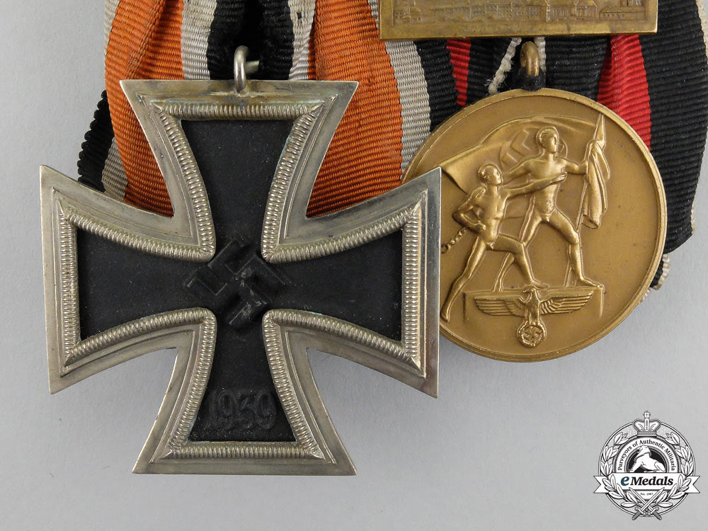 an_iron_cross1939_second_class&_sudetenland_medal_pair_with_ribbon_bar_j_649_1