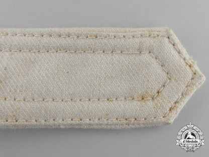 a_german_white_cloth_belt_with_slider_buckle_j_780