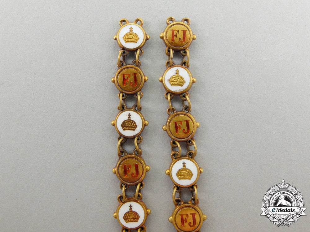 a_miniature_austrian_collar_of_the_order_of_franz_joseph_in_gold_by_vincent_mayer_sons_j_943_1_1