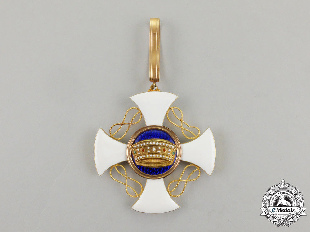 an_italian_order_of_the_crown:_commander's_cross_in_gold_j_979_1