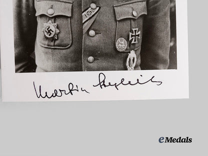 germany,_third_reich._a_lot_of_post-_war_signed_knight’s_cross_winner_photographs_e_medals__g62065_4