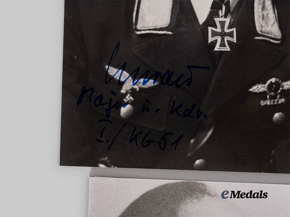 germany,_third_reich._a_lot_of_post-_war_signed_knight’s_cross_winner_photographs_e_medals__g62076_5