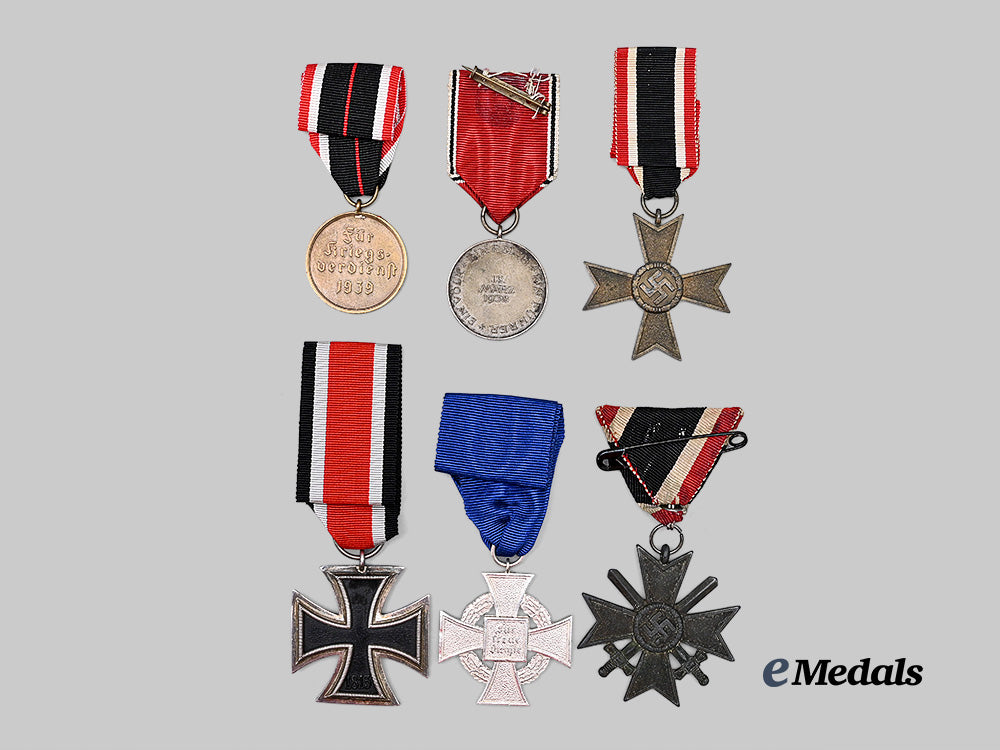 germany,_third_reich._a_mixed_lot_of_awards_for_military_and_civil_service_e_medals__g62875_5