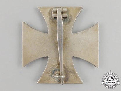 a_mint_iron_cross1939_second_class_in_by_wilhelm_deumer_k_013_1