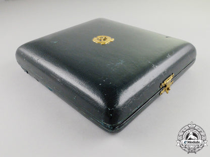 italy._an_order_of_merit_of_the_italian_republic,_knight,_fullsize_and_miniature,_in_case_k_024_2