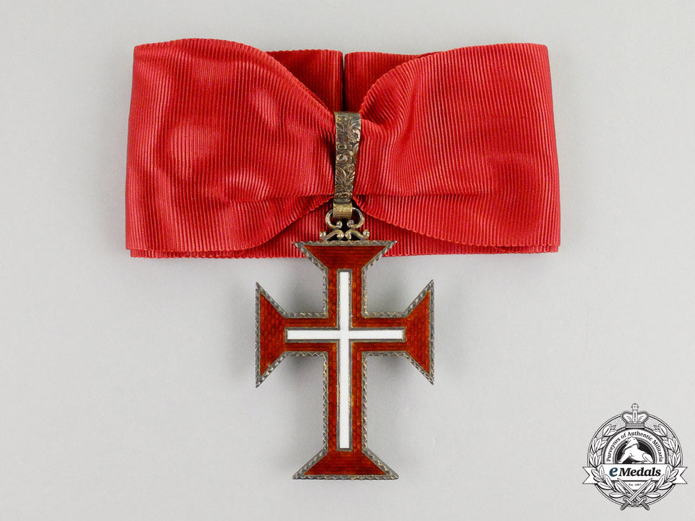 portugal._a_military_order_of_christ;_commander's_set_by_frederico_g._da_costa_k_039_1_1_1