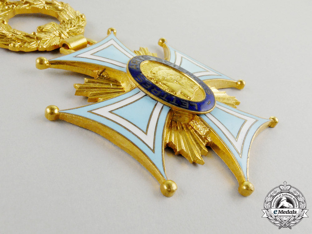 a_french_medal_of_the_academic_society_of_letters,_arts_and_sciences,_commander's_neck_badge_k_116_2_1