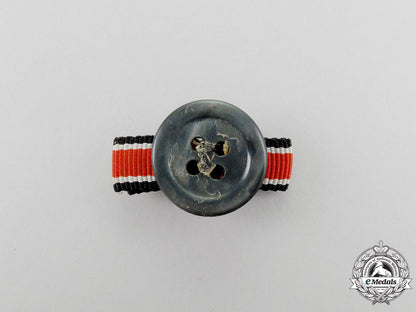 an_iron_cross1939_second_class_with_boutonniere_k_127