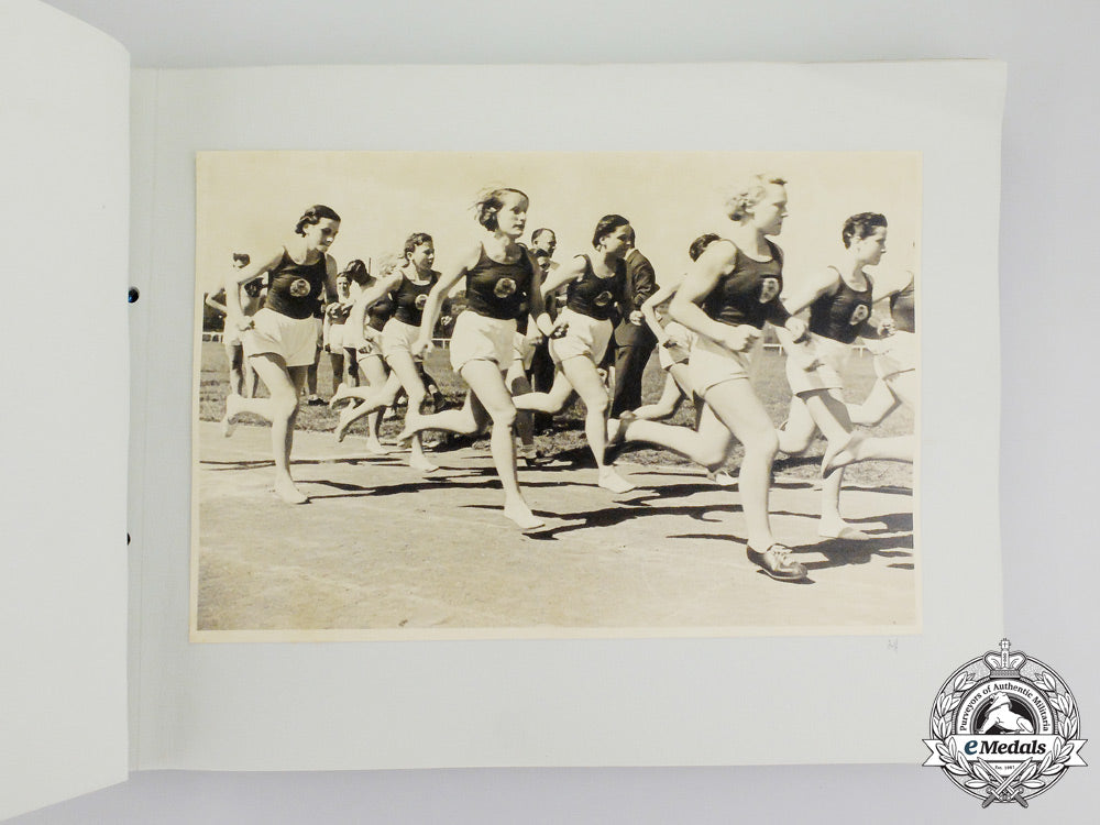 a1939_gau_finals_teenage_sports_photo_album_k_144_2